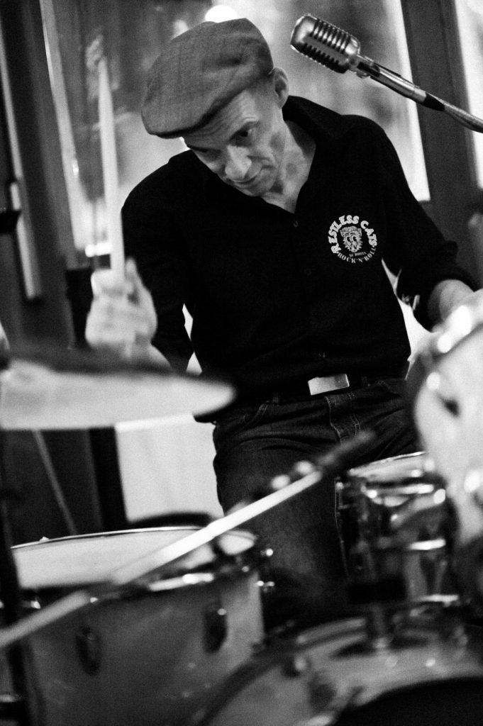 C7529a47066ae5eea23c8385d303f498 05swEKS 681x1024